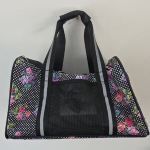 NWOT Betsey Johnson Small Pet Carrier TSA Approved Up To 16 Lbs